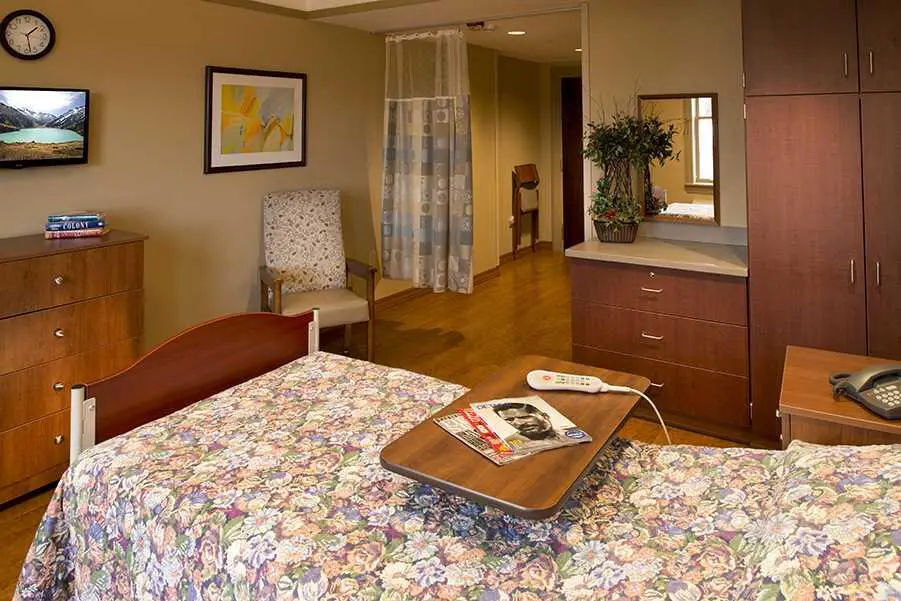 Photo of Canterbury Place, Assisted Living, Nursing Home, Pittsburgh, PA 4