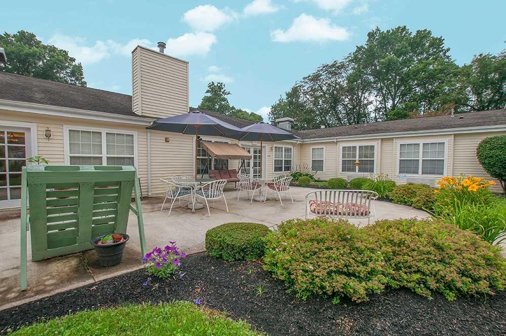 Photo of Chestnut House, Assisted Living, Newark, OH 10