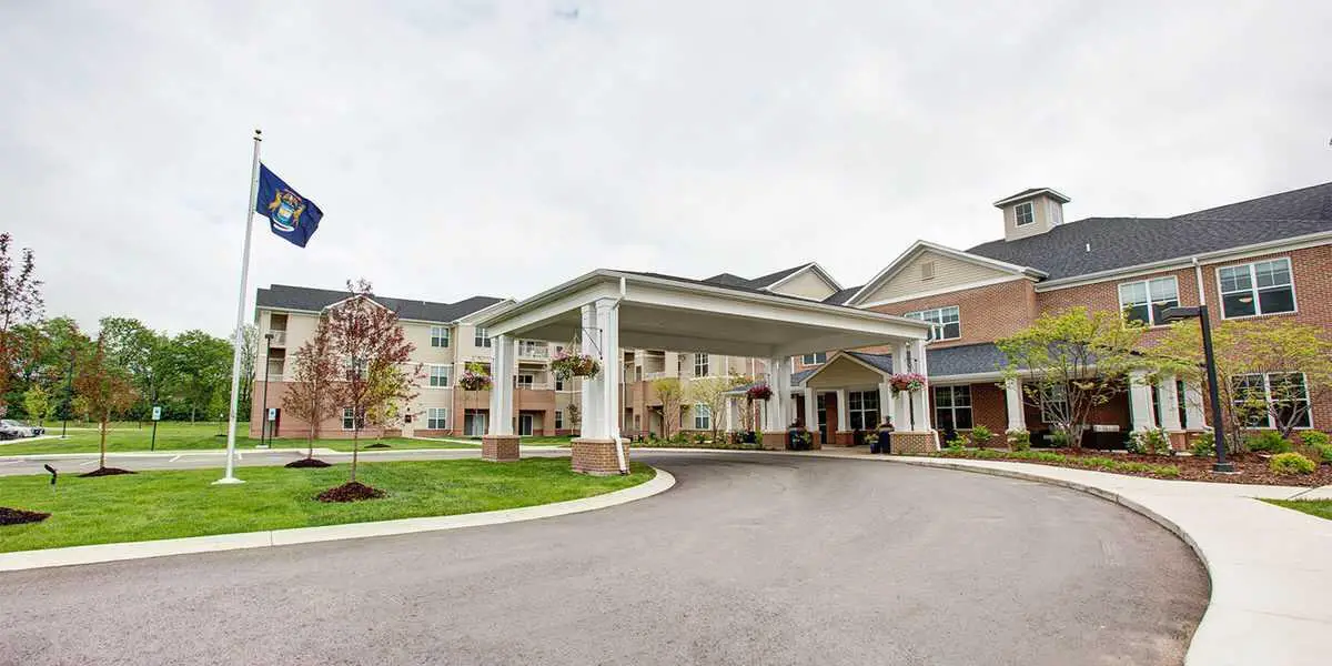 StoryPoint Grove City Senior Living Community Assisted Living in StoryPoint Grove City Senior Living Community Assisted Living in