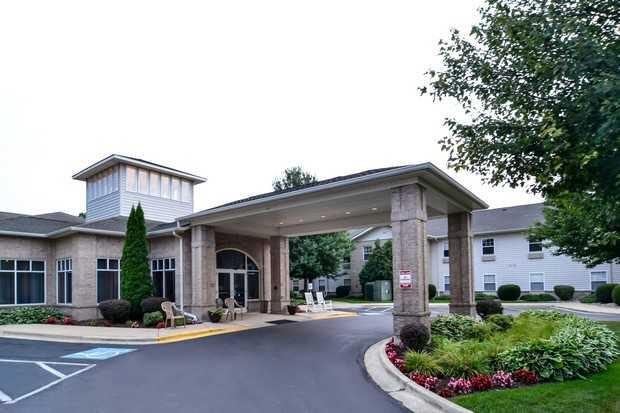 Photo of The Waterford at Edison Lakes, Assisted Living, Mishawaka, IN 1