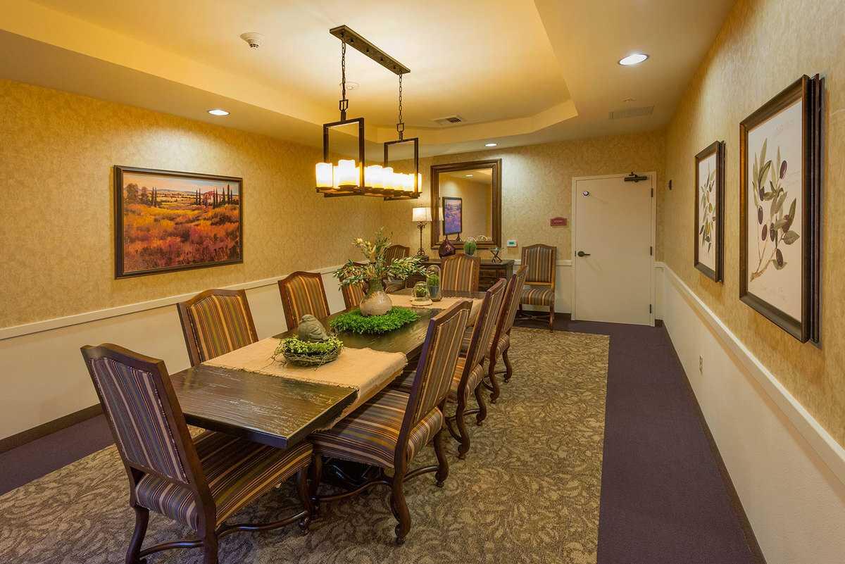Photo of Carlton Senior Living Vacaville, Assisted Living, Vacaville, CA 9