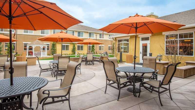 Photo of Carlton Senior Living Vacaville, Assisted Living, Vacaville, CA 14