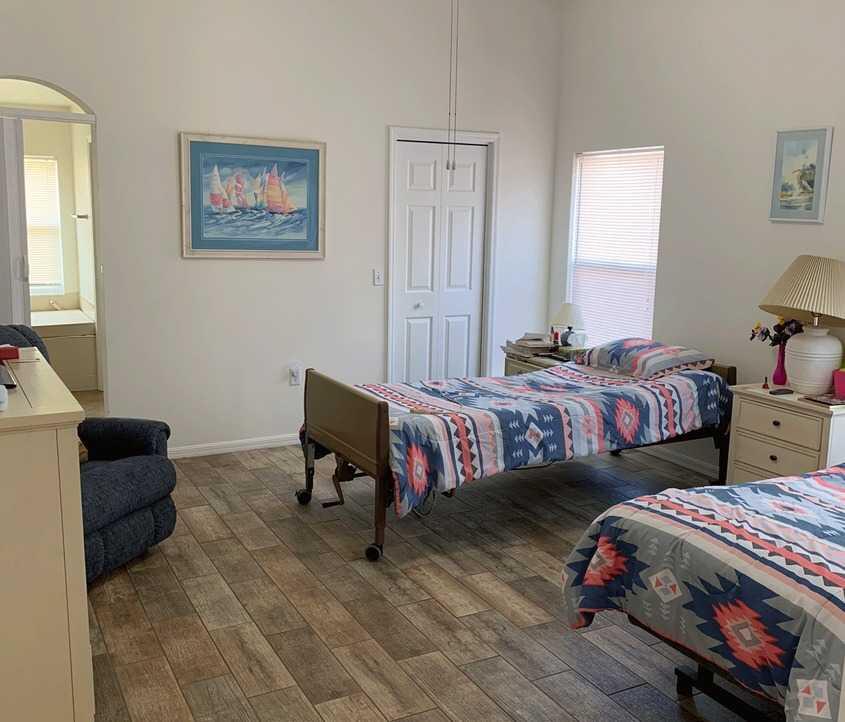 Photo of Dorothy Cares, Assisted Living, Riverview, FL 5