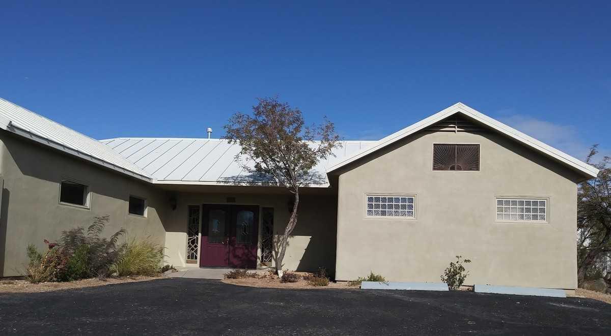 Lynda's Courtyard Senior Living Community Assisted Living in Tucson