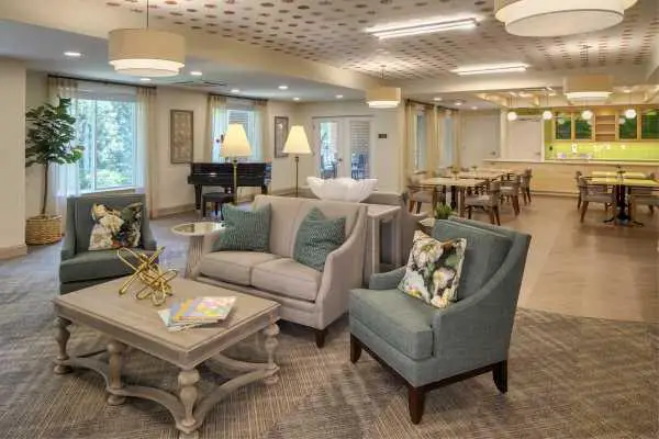 Newhaven Court at Lindwood Senior Living Community Assisted Living in