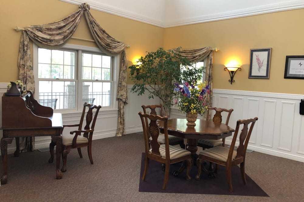 Photo of HeatherWood Senior Living, Assisted Living, Eau Claire, WI 6
