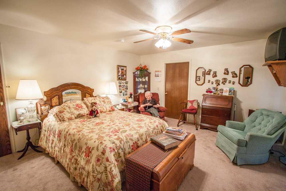 Photo of Ingleside Lodge, Assisted Living, Yucca Valley, CA 7
