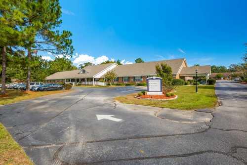 Photo of Charter Senior Living of Southern Pines, Assisted Living, Thomasville, GA 5
