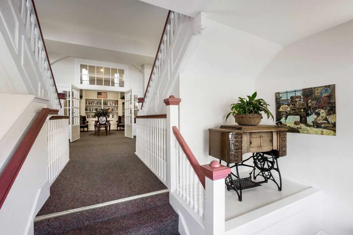 Photo of Corcoran House, Assisted Living, Clinton, MA 7