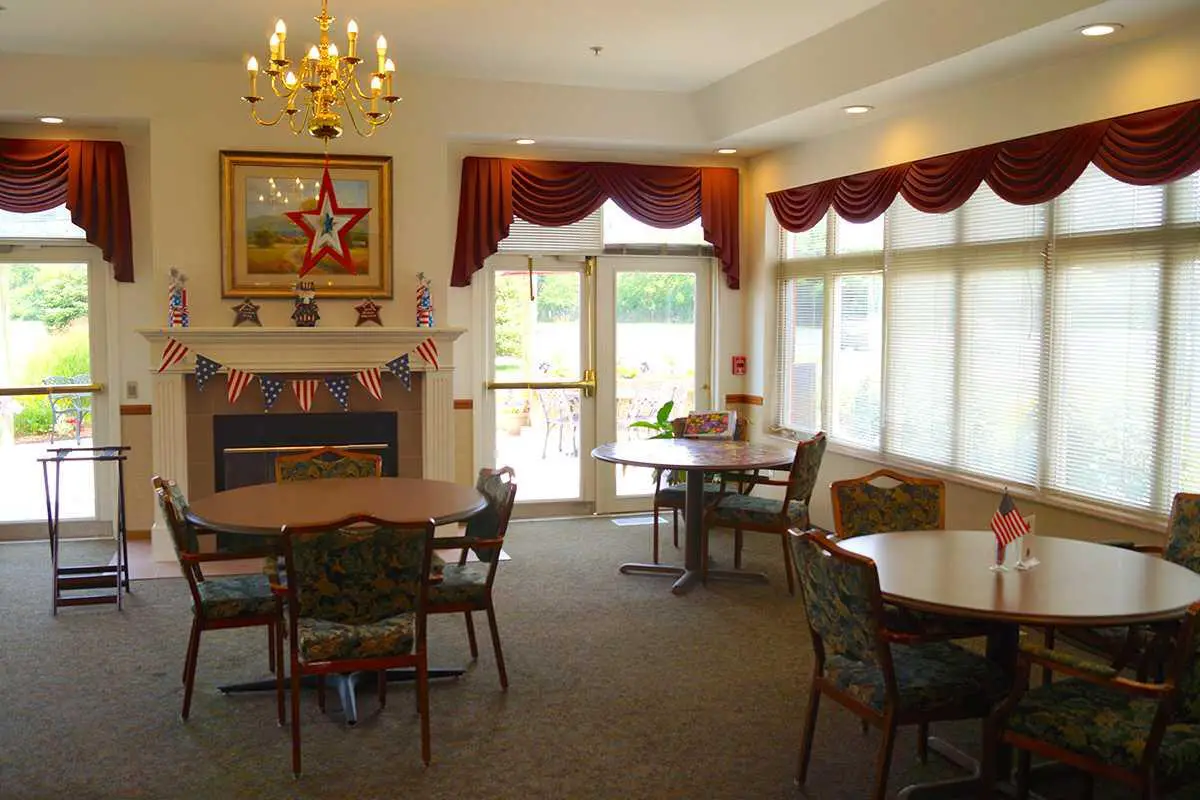 Photo of Edgewood Assisted Living Center, Assisted Living, Saginaw, MI 9