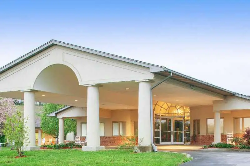 Photo of Edmonson Center, Assisted Living, Nursing Home, Brownsville, KY 2