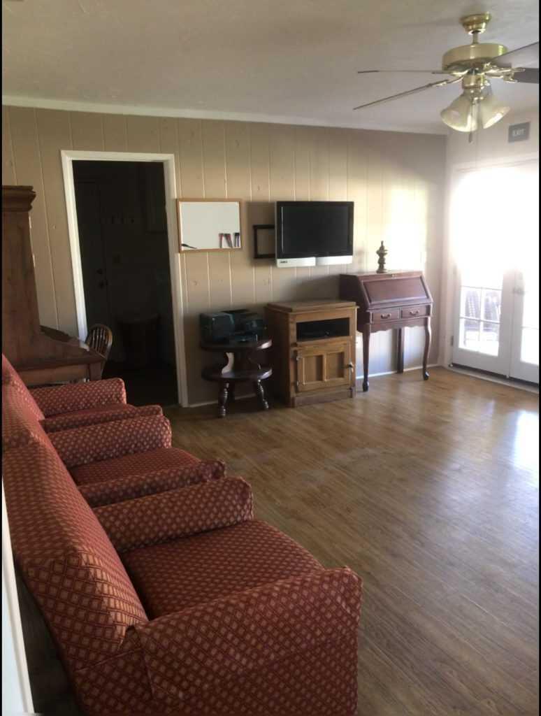 Photo of Silver Pines Care Home, Assisted Living, Elk Grove, CA 7
