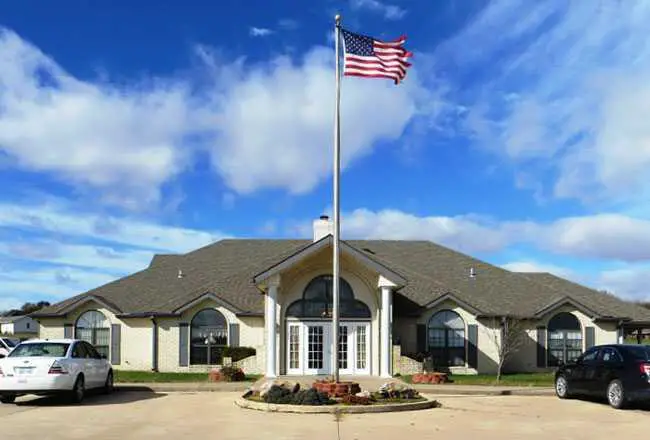 Photo of Graystone Assisted Living, Assisted Living, Iola, KS 4
