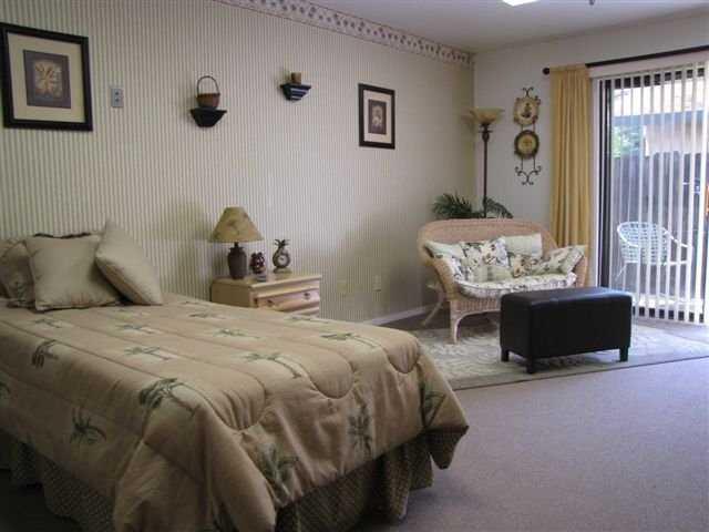 Photo of Palm Gardens Assisted Living & Memory Care, Assisted Living, Memory Care, Woodland, CA 3