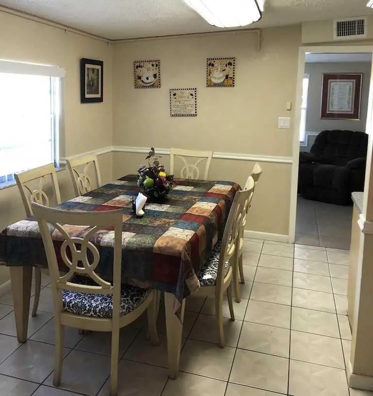 Photo of Ronny's Assisted Living, Assisted Living, Tampa, FL 6