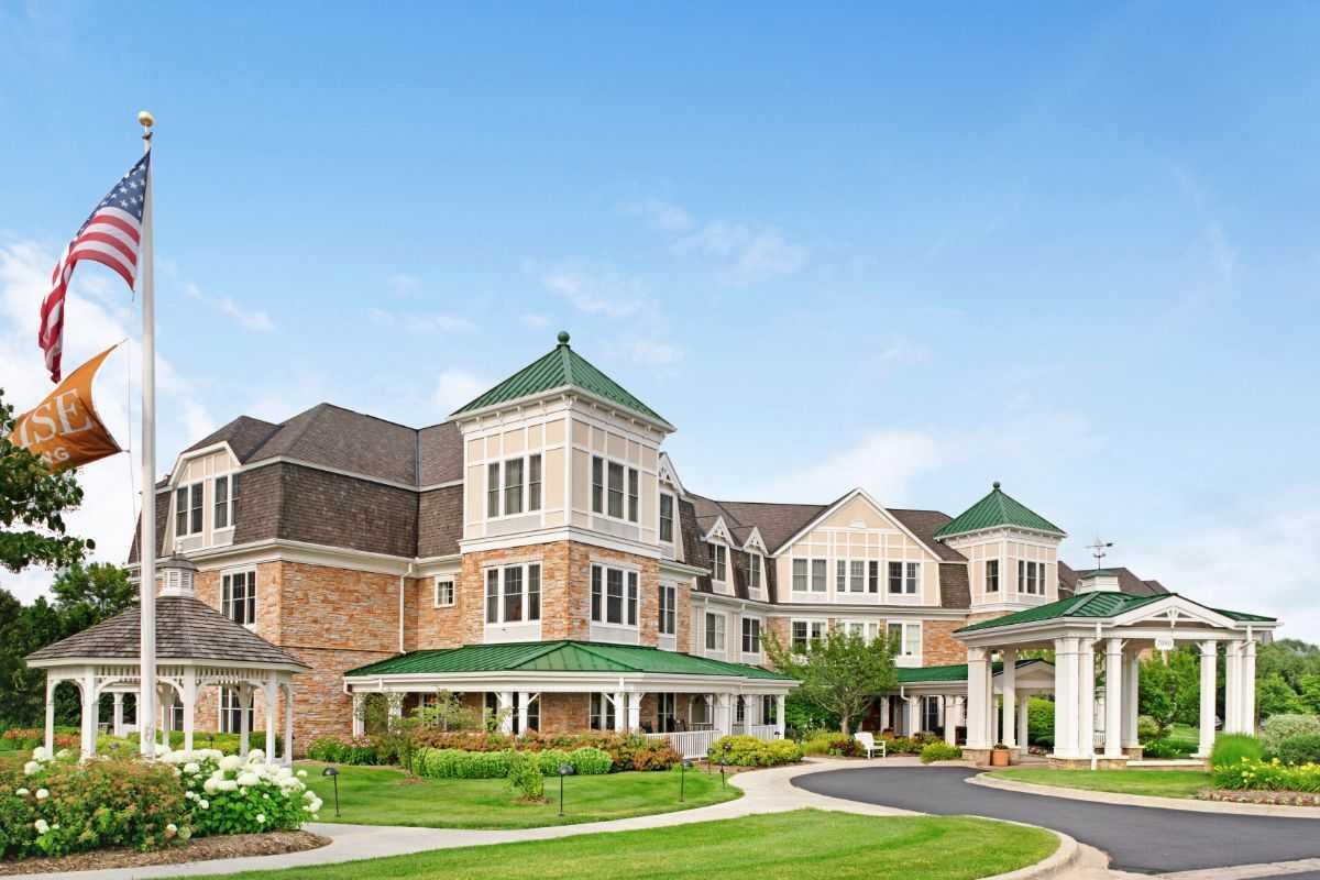Photo of Sunrise of Bloomfield, Assisted Living, Bloomfield Township, MI 2