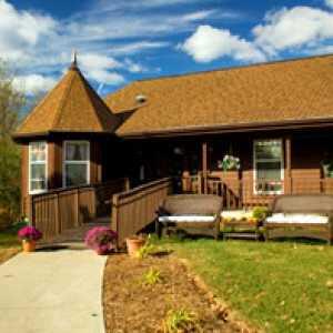 Photo of Castle Senior Living - Castle Victorian, Assisted Living, New Berlin, WI 11
