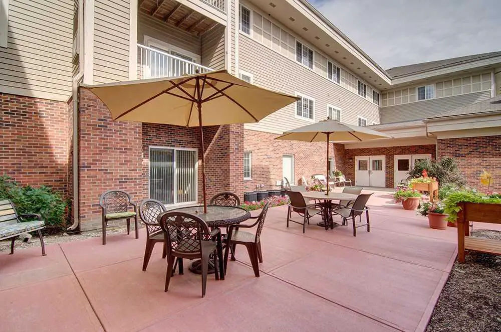 Photo of Fox Point, Assisted Living, McHenry, IL 8