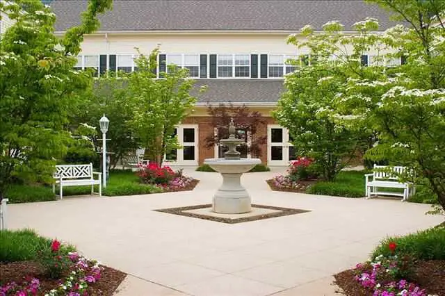 Photo of Manorhouse - Knoxville, Assisted Living, Knoxville, TN 1