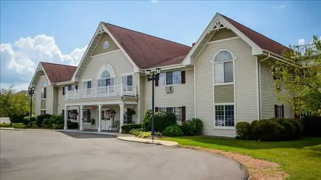 Photo of Pine Brook Pointe, Assisted Living, Burlington, WI 9