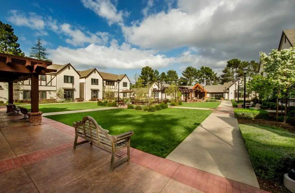 Photo of Villa Siena, Assisted Living, Mountain View, CA 3
