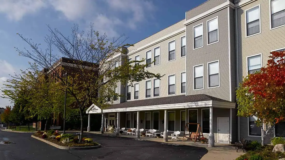 Photo of Atria Maplewood Place, Assisted Living, Malden, MA 1