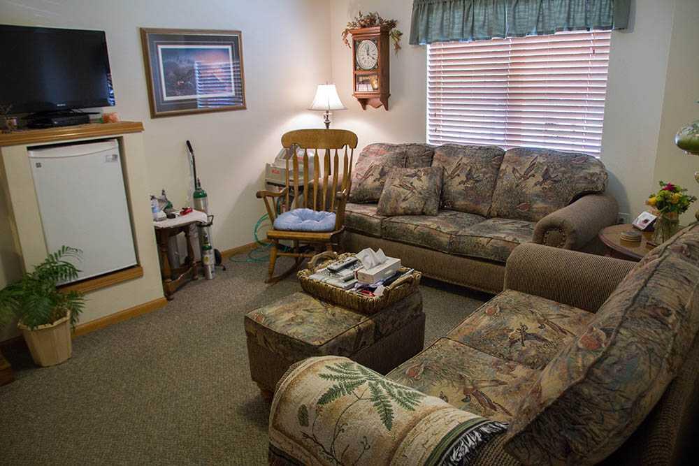 Photo of Creek Side Manor, Assisted Living, Memory Care, Oak Creek, WI 4