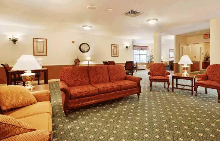Photo of Elmcroft of Chesterfield, Assisted Living, Memory Care, North Chesterfield, VA 2