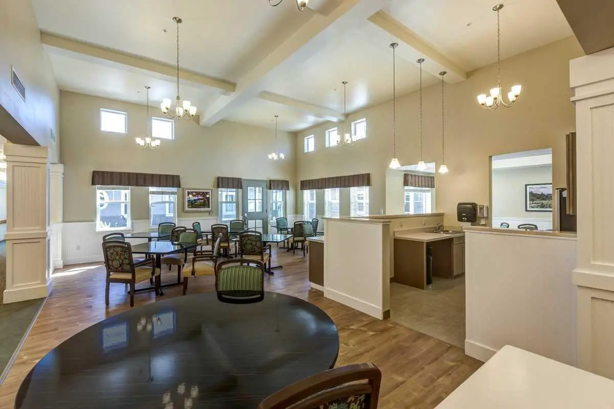 Photo of Heartwood Place, Assisted Living, Woodburn, OR 7