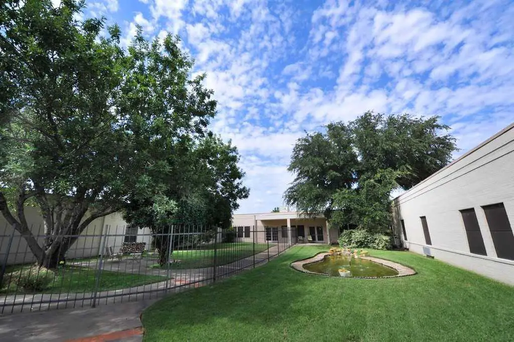 Photo of Hilltop Park Rehabilitation and Care Center, Assisted Living, Weatherford, TX 3