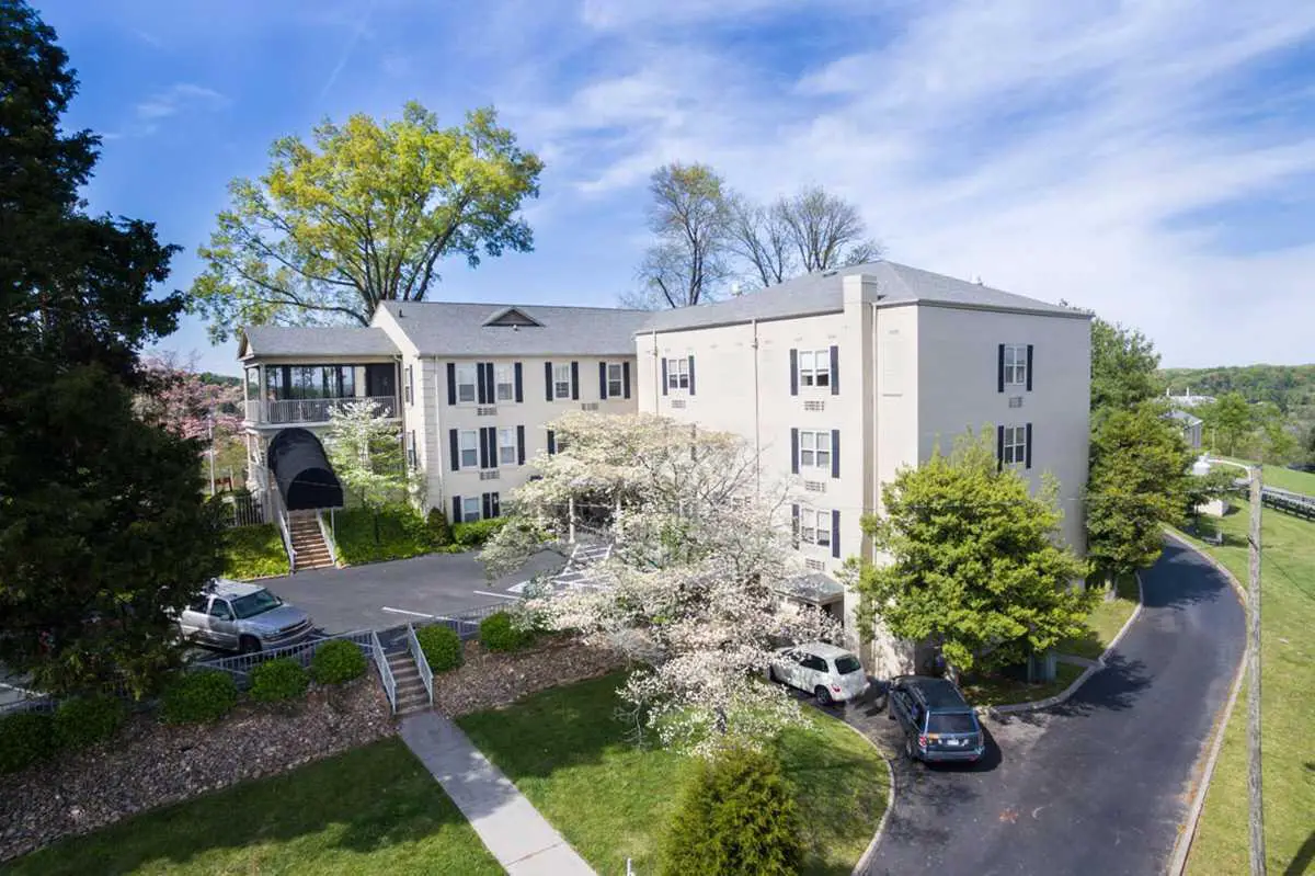 Photo of River Oaks Place Loudon, Assisted Living, Loudon, TN 2