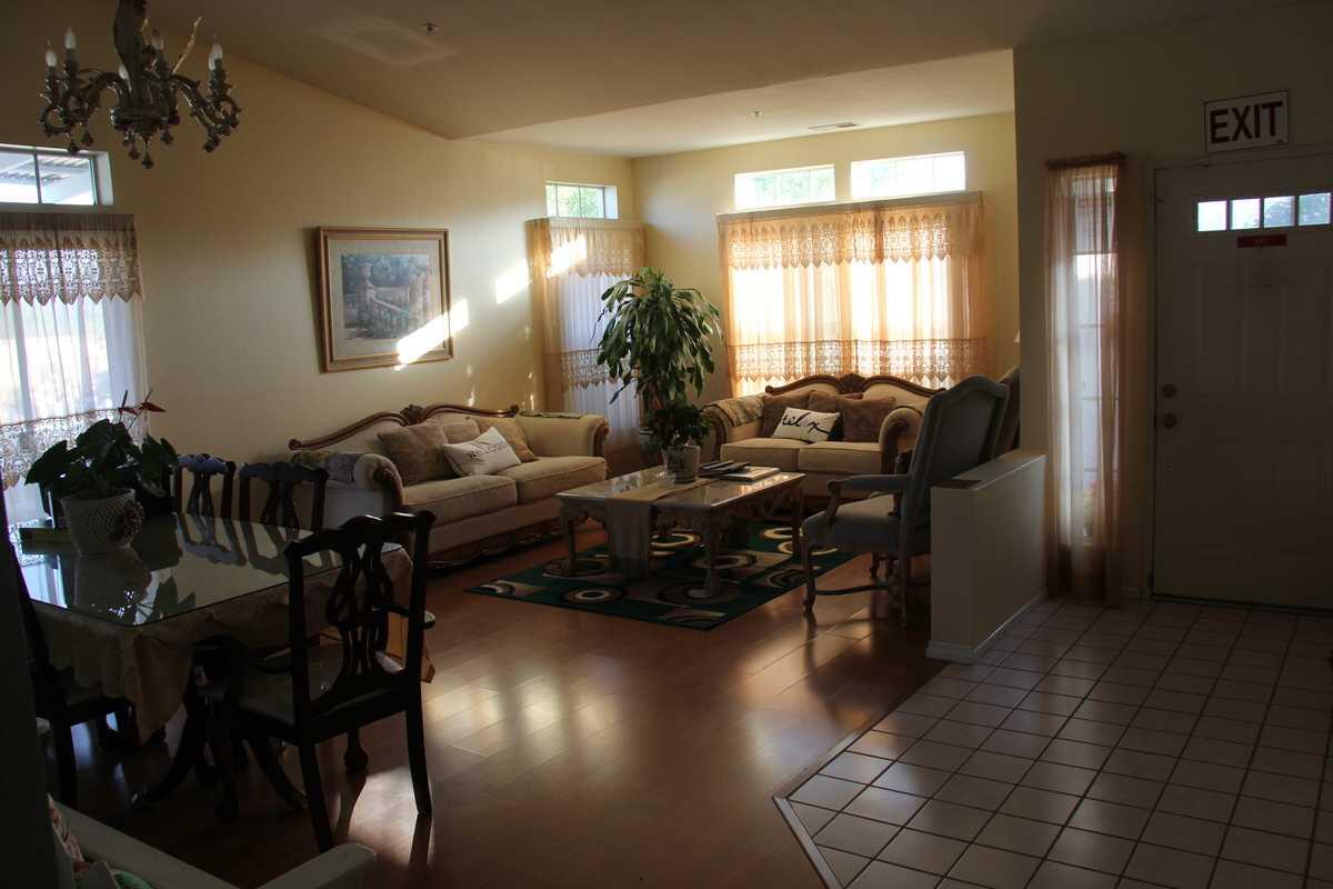 Photo of Rolling Green Senior Villa, Assisted Living, Murrieta, CA 5