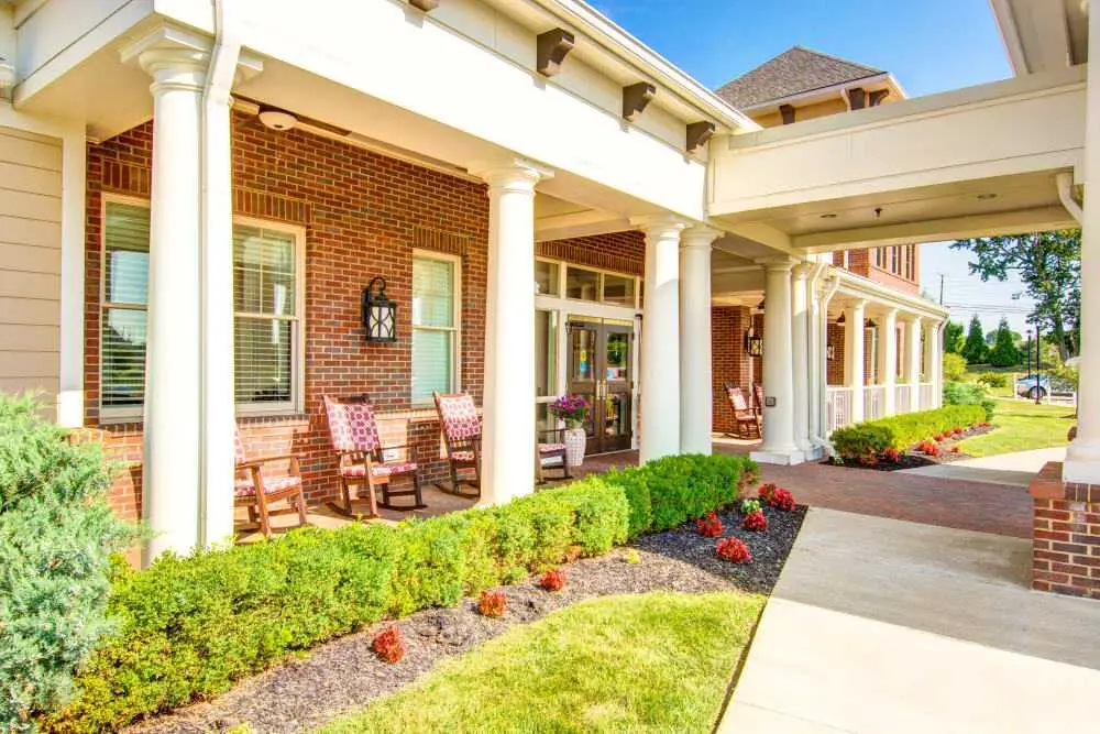 Photo of Symphony at Oaklawn, Assisted Living, Louisville, KY 2