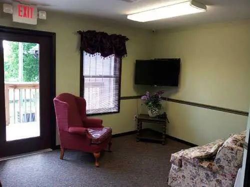 Photo of Blue Hills Rest Home, Assisted Living, Independence, MO 4