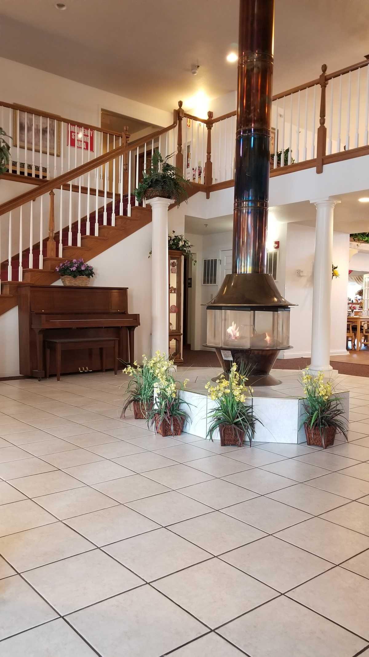 Photo of Cecelia Place Assisted Living, Assisted Living, Pewaukee, WI 4