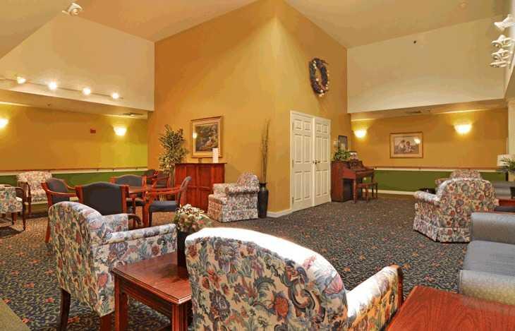 Photo of Elmcroft of Reading, Assisted Living, Reading, PA 5