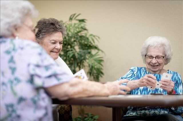 Photo of Kingsley Shores Senior Living, Assisted Living, Memory Care, Lakeville, MN 3