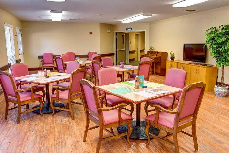 Photo of Silver Creek Senior Living, Assisted Living, Memory Care, Woodburn, OR 6