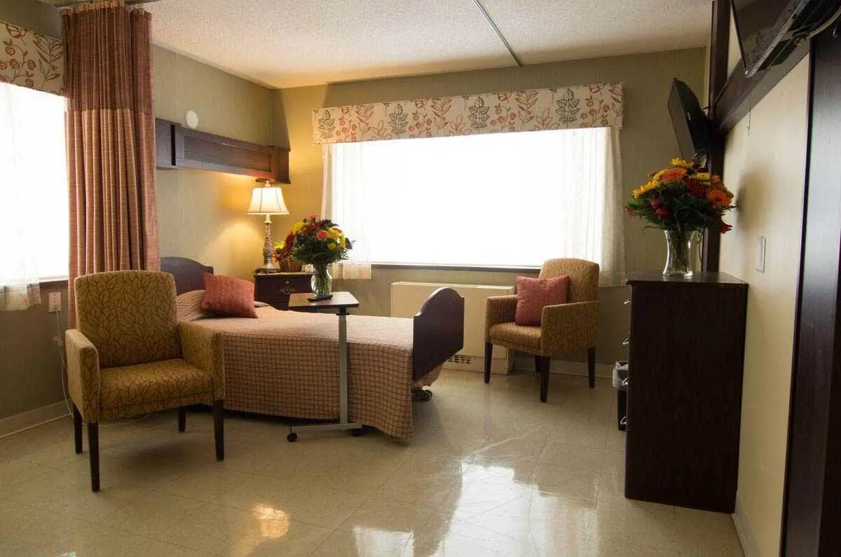 Photo of Symphony of Crown Point, Assisted Living, Crown Point, IN 7