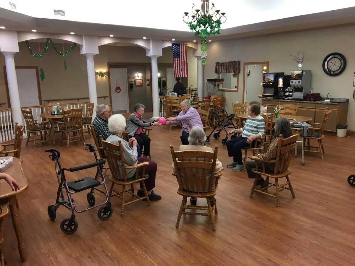 Photo of Arlington Place of Oelwein, Assisted Living, Memory Care, Oelwein, IA 5