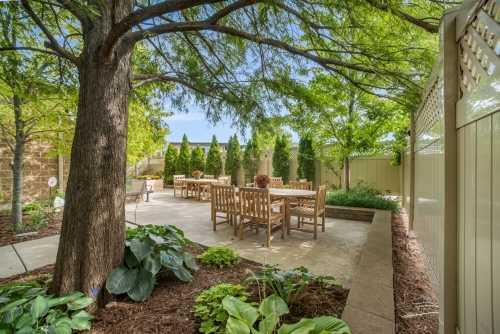 Photo of Charter Senior Living of St. Louis Hills, Assisted Living, Memory Care, Saint Louis, MO 4