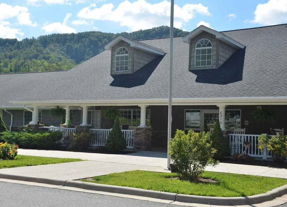 Photo of Cranberry House, Assisted Living, Newland, NC 5