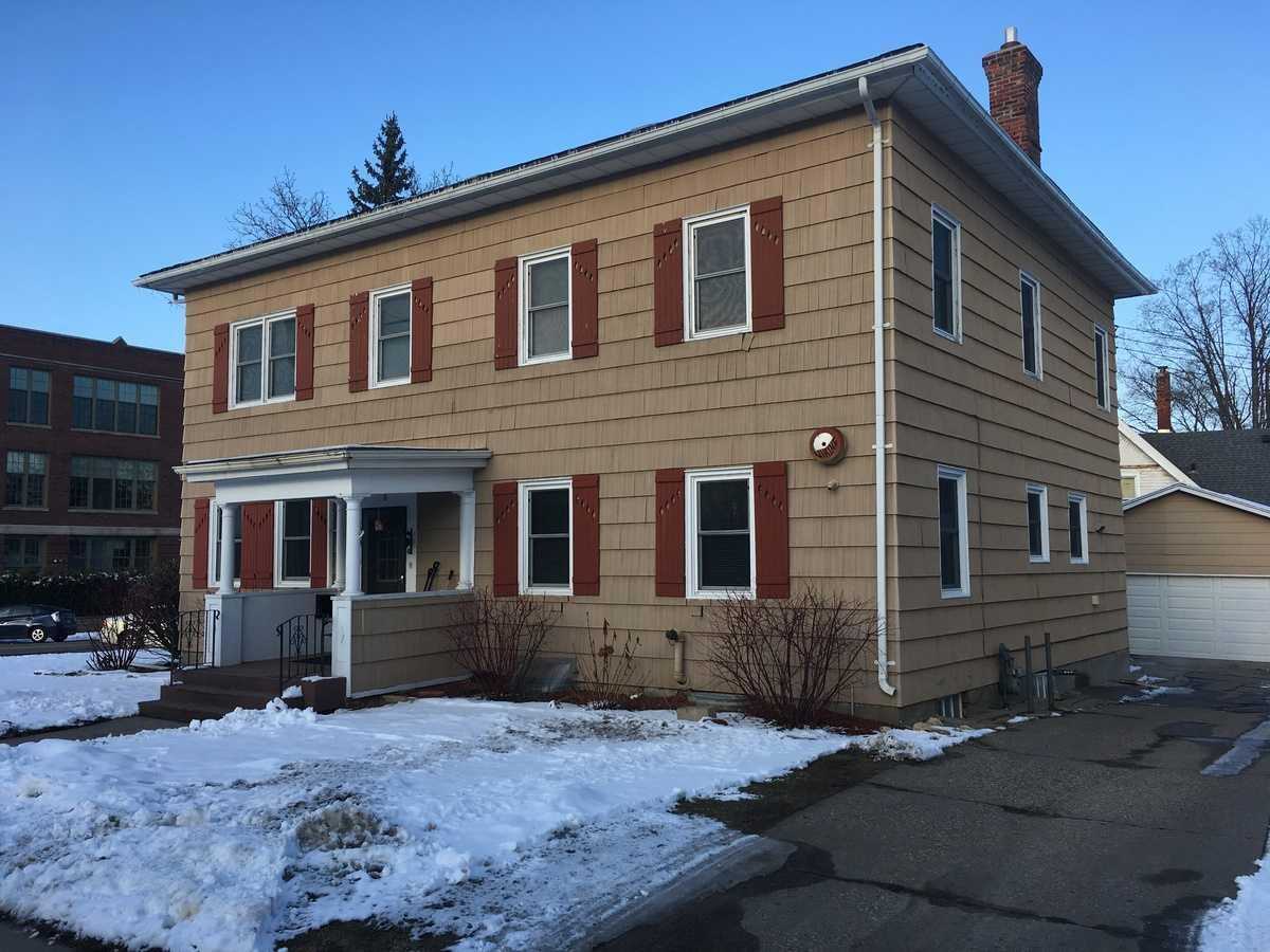 Ma's Room and Board Senior Living Community Assisted Living in Red