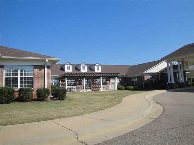 Photo of Charlton Place, Assisted Living, Deatsville, AL 2
