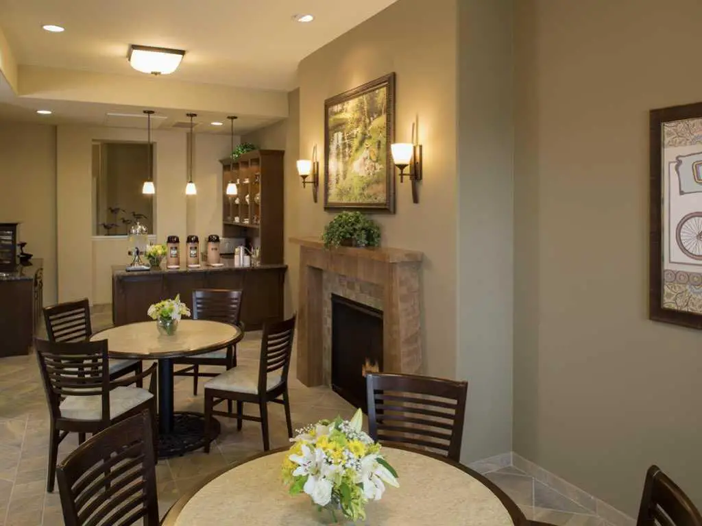 Photo of Oakmont of Whittier, Assisted Living, Whittier, CA 8