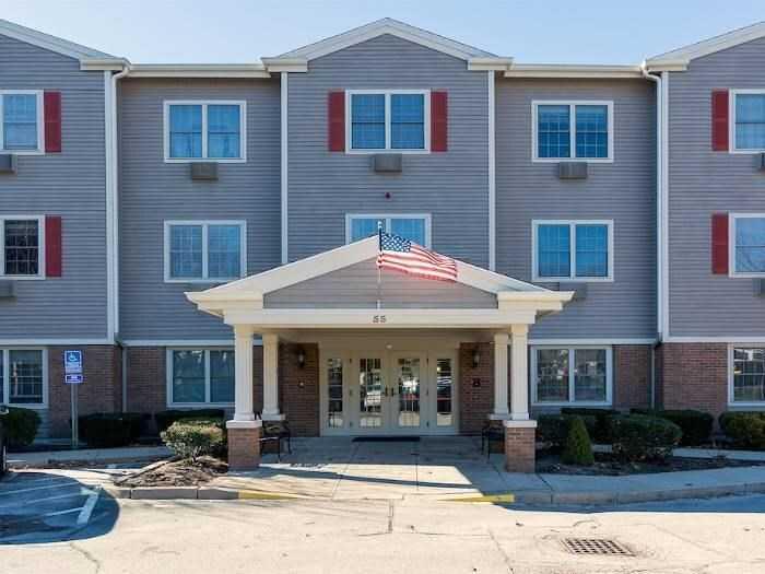 Photo of Pacifica Senior Living Victoria Court, Assisted Living, Memory Care, Cranston, RI 2