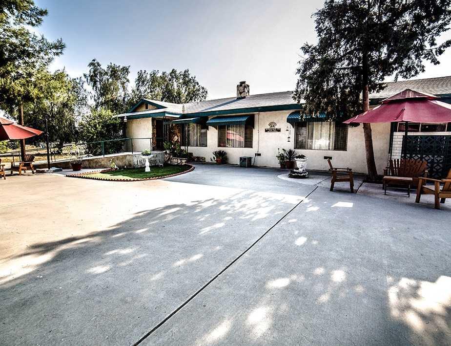 Photo of Perris Oases, Assisted Living, Perris, CA 7