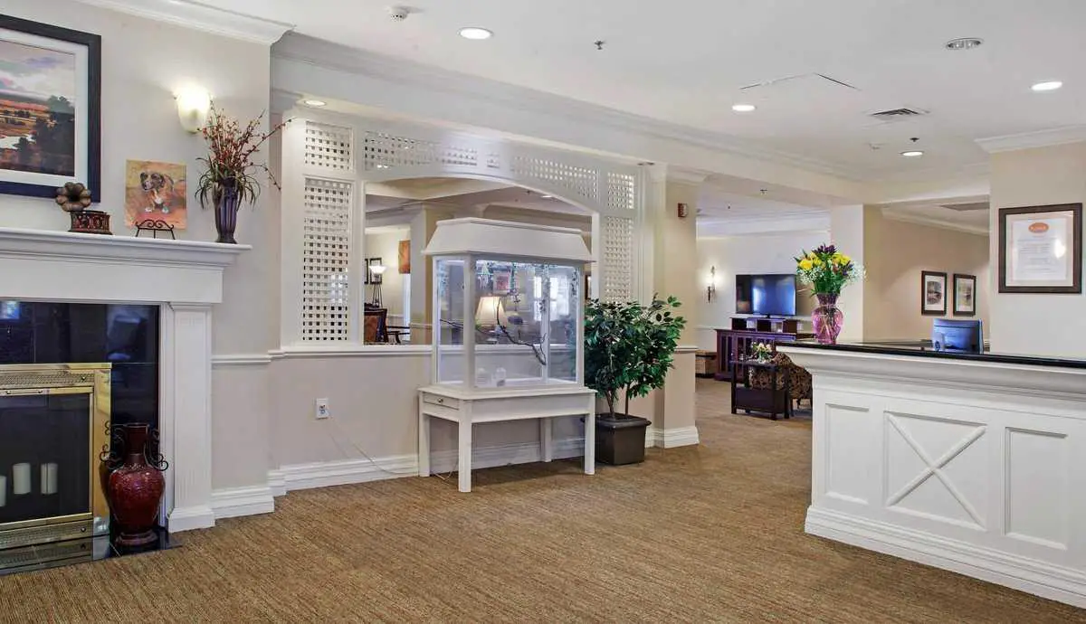 Photo of Brighton Gardens of Raleigh, Assisted Living, Raleigh, NC 5