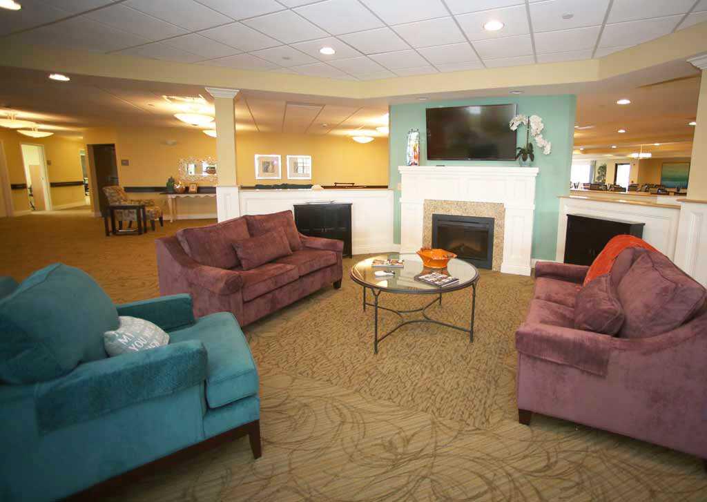 Photo of Broadview Heights Danbury, Assisted Living, Broadview Heights, OH 3