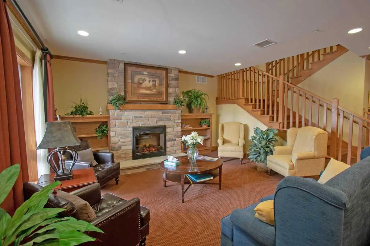Photo of Heritage Woods of Charleston, Assisted Living, Charleston, IL 14